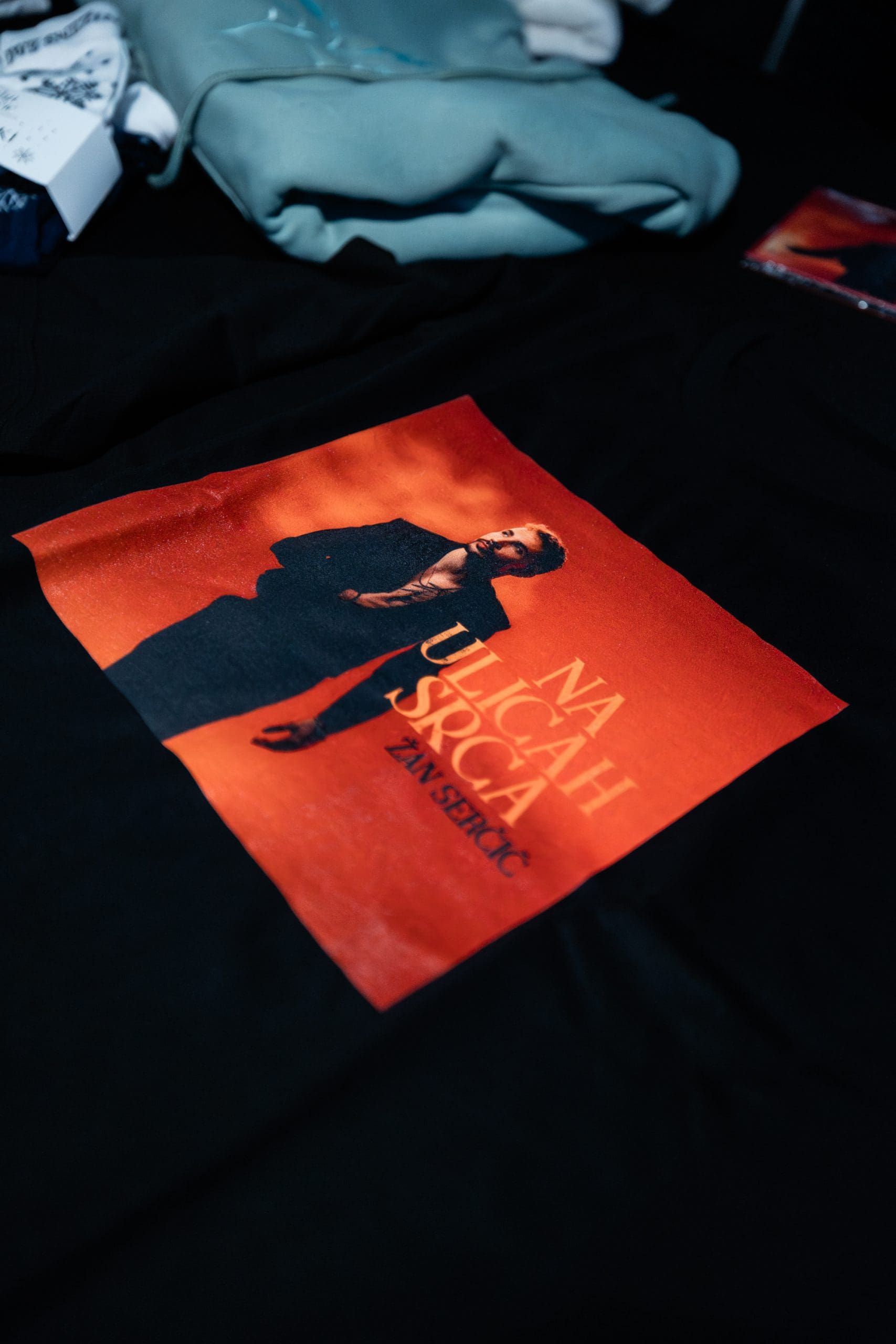 T-SHIRT ČRNI NA ULICAH SRCA (Album Release - Limited Edition) - slika 7